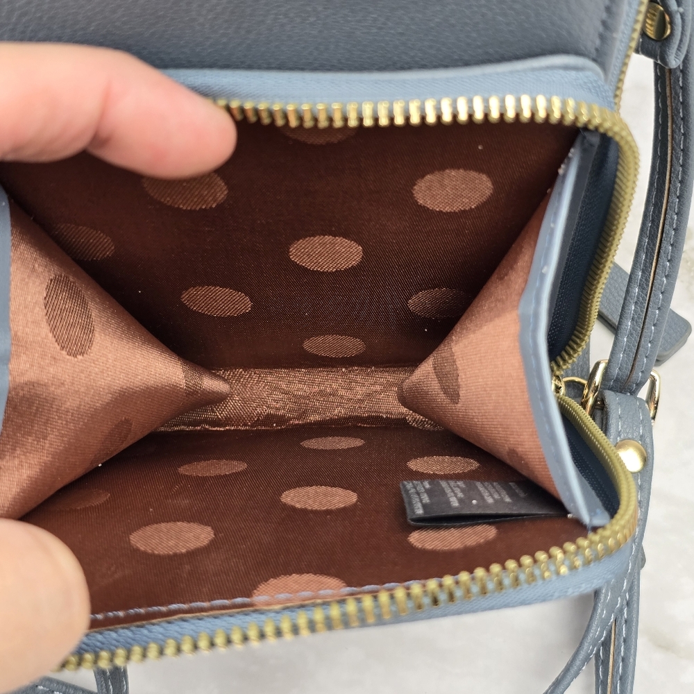 Gold and Gray Crossbody Bag with Sleek Design - Picture 12 of 12